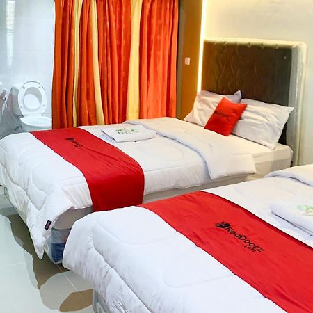 Reddoorz Near Museum Gunung Merapi Kaliurang Dış mekan fotoğraf