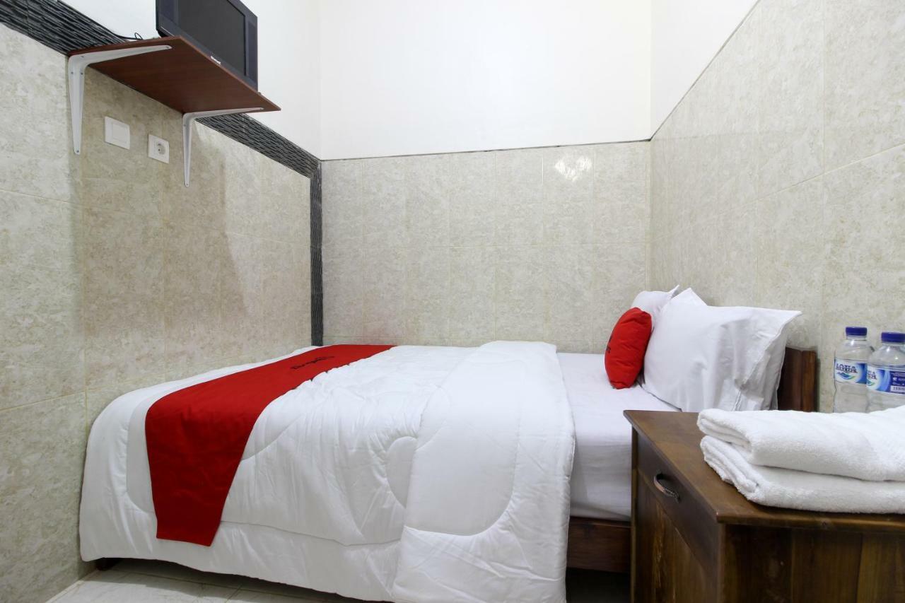 Reddoorz Near Museum Gunung Merapi Kaliurang Dış mekan fotoğraf